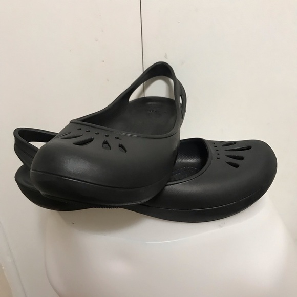 Crocs Black Sandals Size 10W - Picture 6 of 8